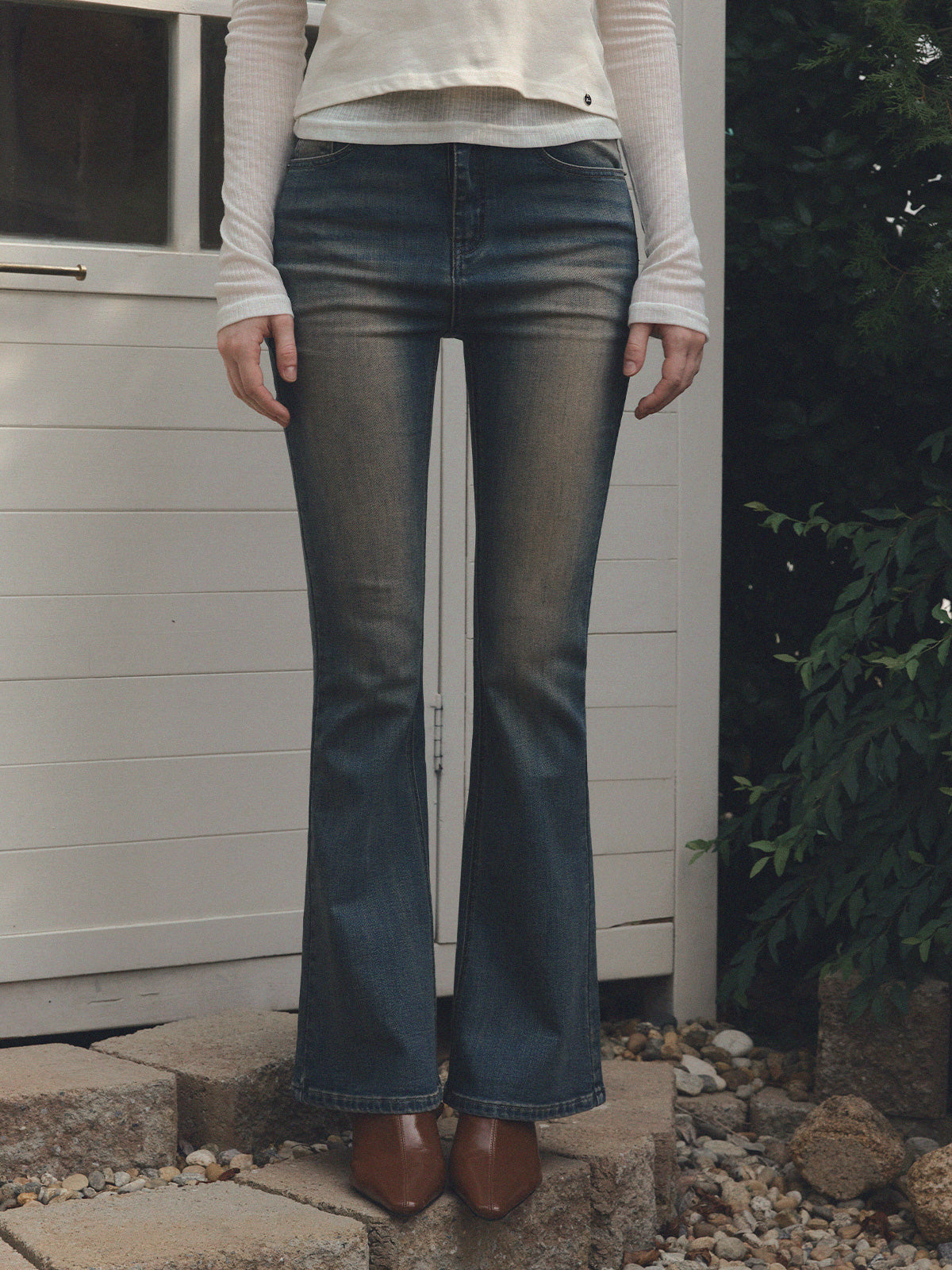 Nisha Vintage Washed Bootcut Denim Jeans