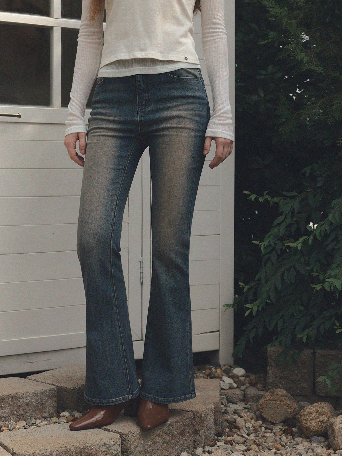 Nisha Vintage Washed Bootcut Denim Jeans