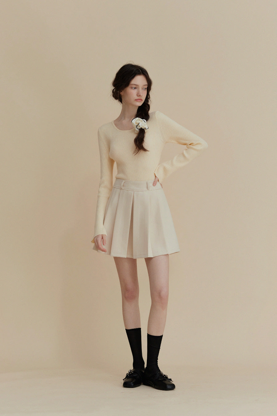 Wool V-Neck Symbol Knit Yellow