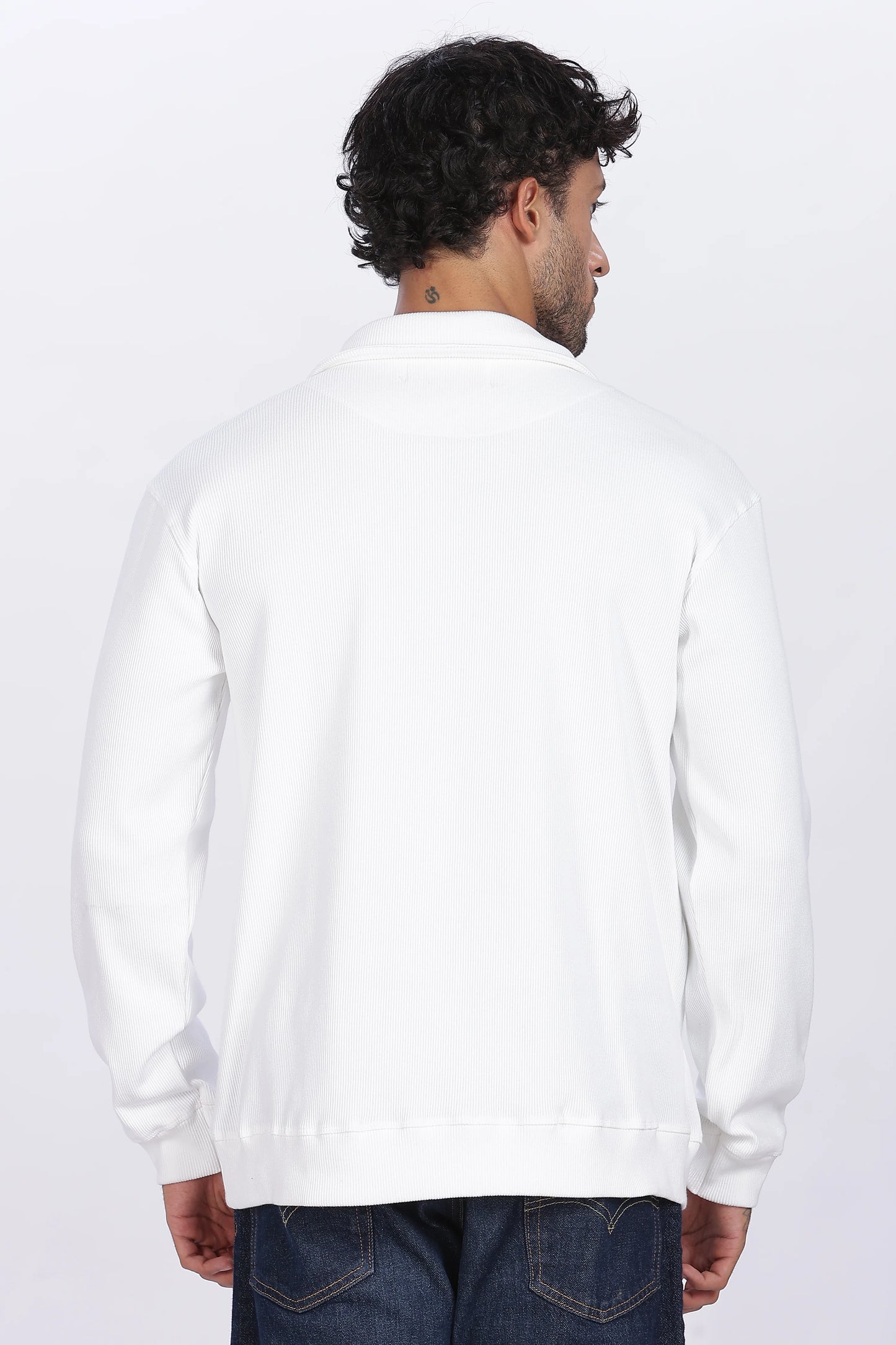Minimal White Quarter-Zip Sweatshirt Premium Comfort & Style