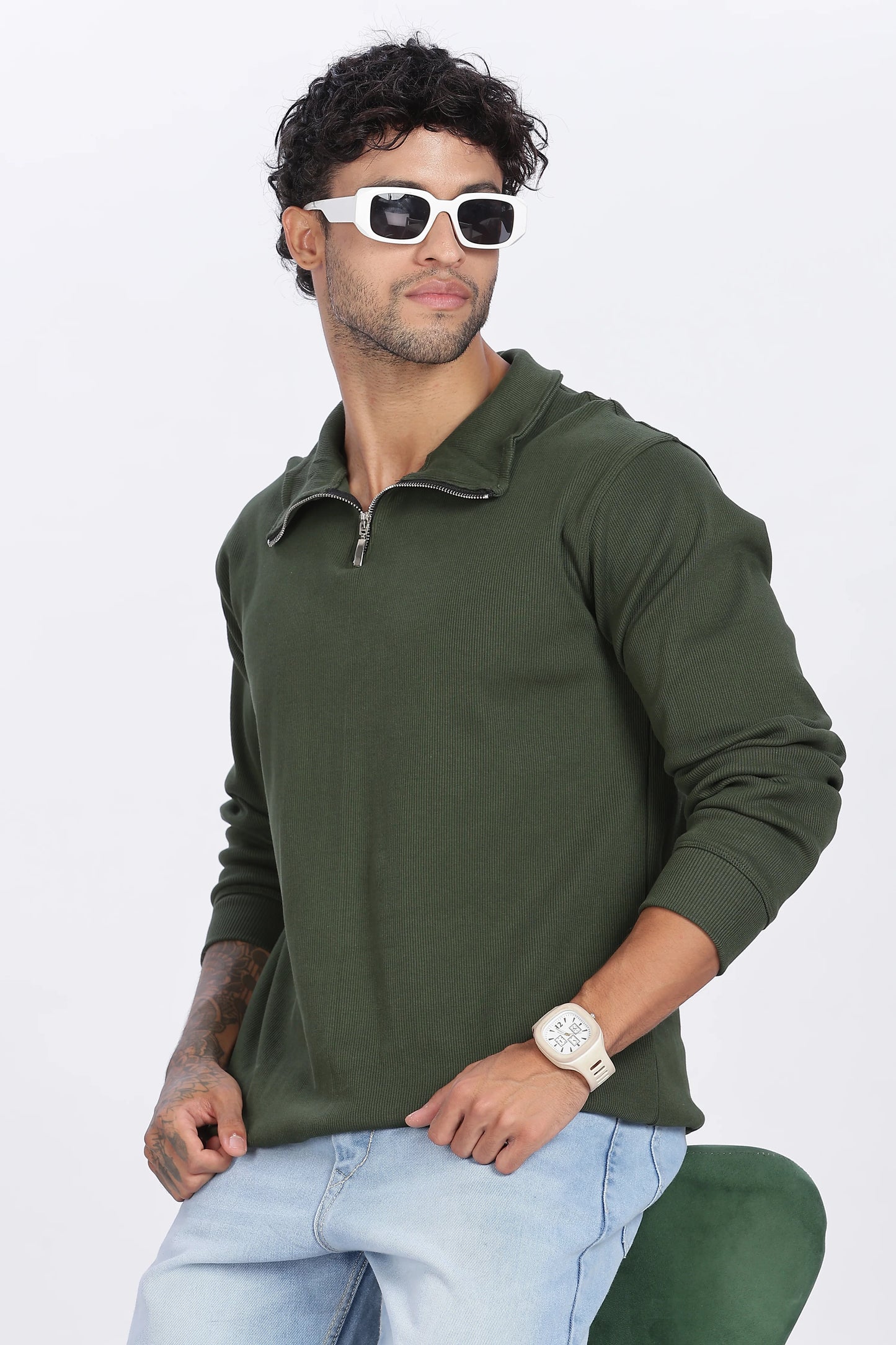 Green Quarter-Zip Sweatshirt Minimal, Comfortable & Stylish