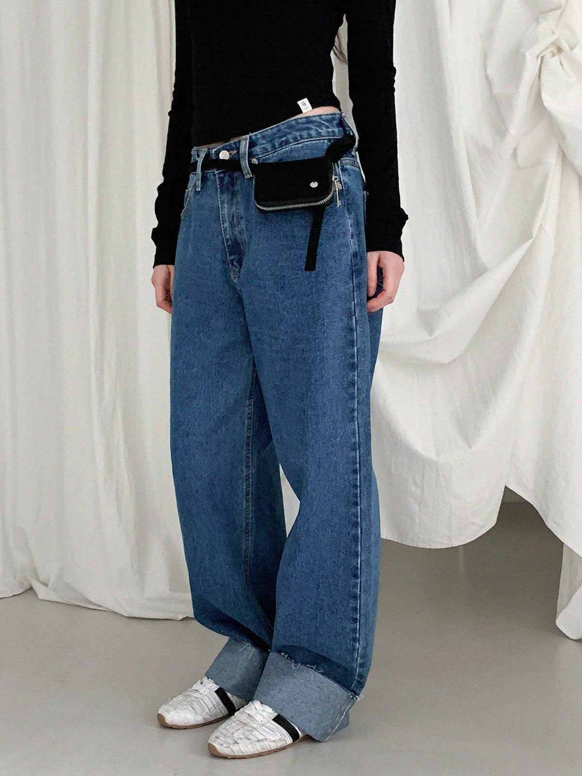 Puo Rolled-Up Wide Leg Denim Jeans