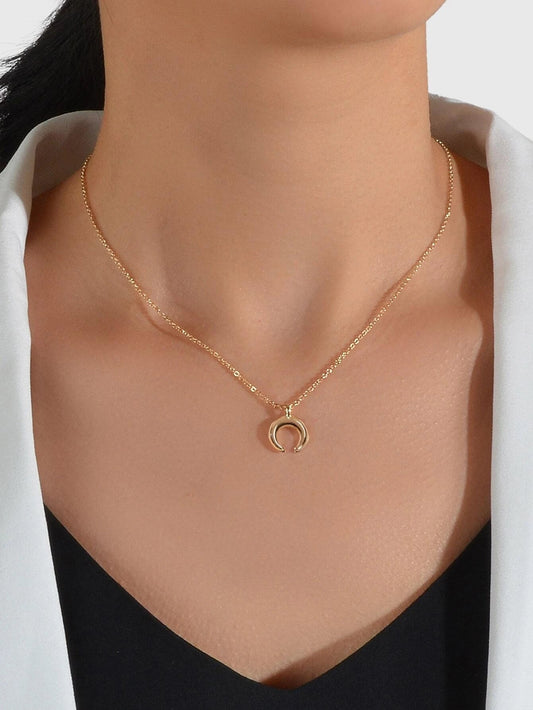 Trendy Horn Pendant Necklace Woman Teens Half Moon Crescent Charm Accessories-0