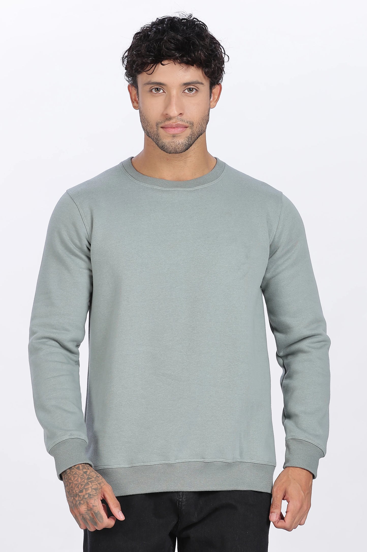 Green Sweat Shirt Minimal Style & Everyday Comfort