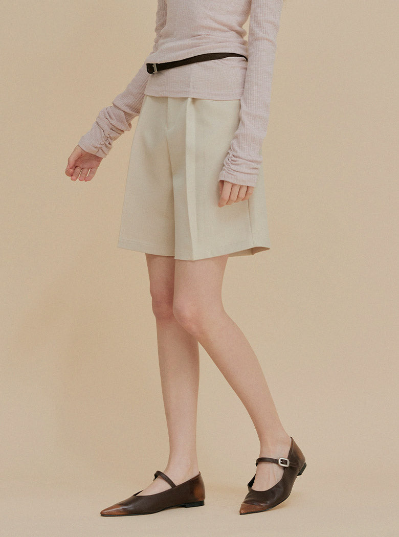 Beige Shade Pintuck Half Pants Relaxed Fit