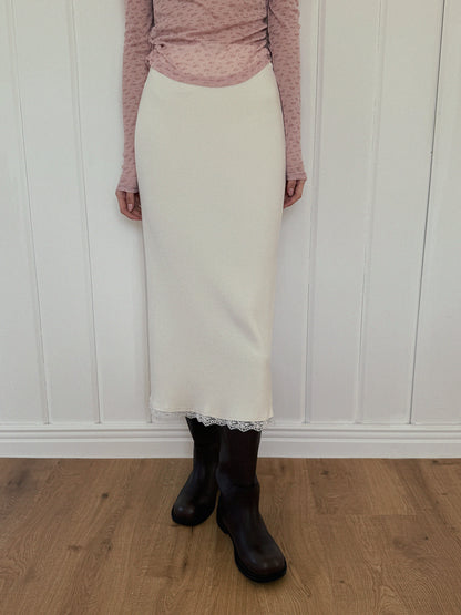 Odin Lace Banding Knit Long Skirt